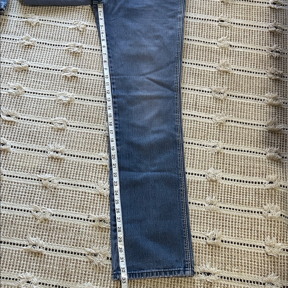 Classic Denim Straight Leg Women's Jeans - Picture 6 of 8